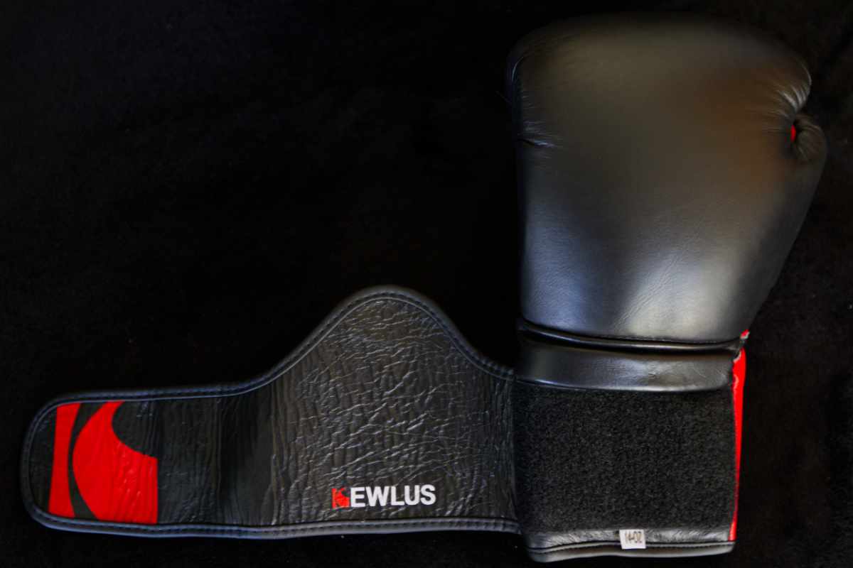 Kewlus Genuine Leather Boxing Gloves - Kewlus